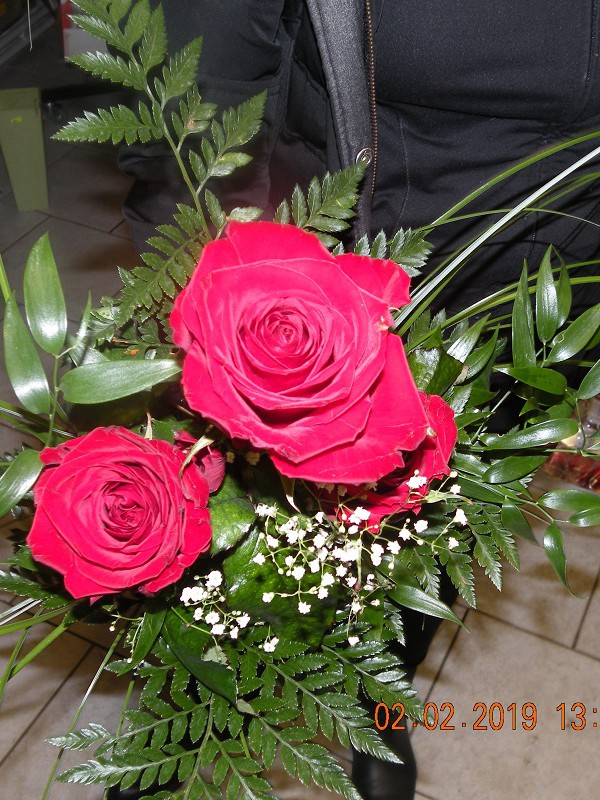 kytice z růží